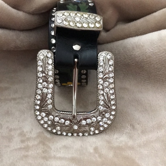 Hand tooled & hand painted leather belt main image 6